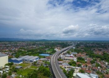 Hidup di Bogor Itu Nggak Seindah yang Ada di Bayanganmu, Udah Panas, Macet, Chaos!