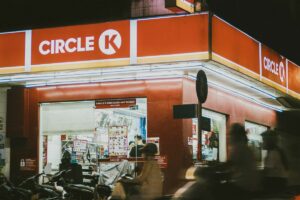 Circle K Sedayu Bantul Enak untuk Nongkrong dan Nugas, Nggak Kalah dari Kafe