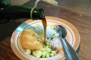 5 Makanan yang Cocok Disantap Pakai Kuah Cuko selain Pempek, Silakan Coba dan Buktikan