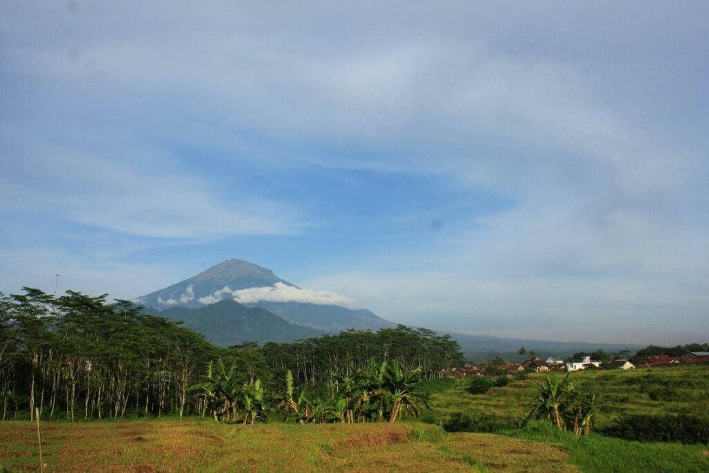 Nestapa Hidup di Kecamatan Pakis Magelang: Sudah Jauh dari Mana-mana, Nggak Ada Angkutan Umum pula