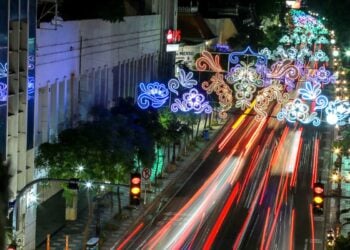 Hal-hal Menjengkelkan yang Ada di Jalan Tunjungan Surabaya