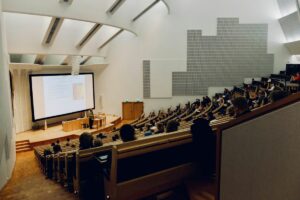 ITS Surabaya, Kampus yang Bikin Iri Mahasiswa Unesa Ketintang