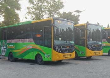 Kelebihan dan Kekurangan Bus Trans Jatim di Bangkalan Madura