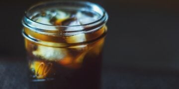 Es Teh Jumbo Tidak Bakal Laku di Solo, kalah Melawan Teh Lokal (Unsplash) es teh solo