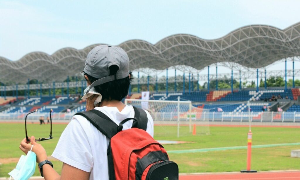 Menanti Stadion Singaperbangsa Karawang Bangkit dari Mati Suri Mojok.co