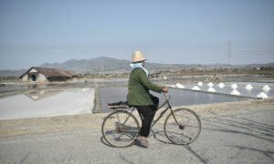 Rembang Punya Wisata Alam yang Menawan, Sayang Kotanya Tidak Berkembang