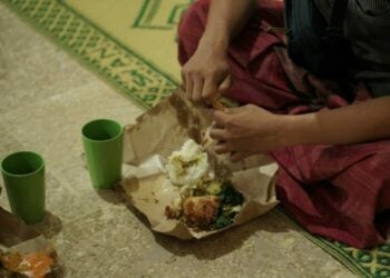 Rumah Makan Padang yang Tidak Otentik Bukan Dosa (Unsplash)