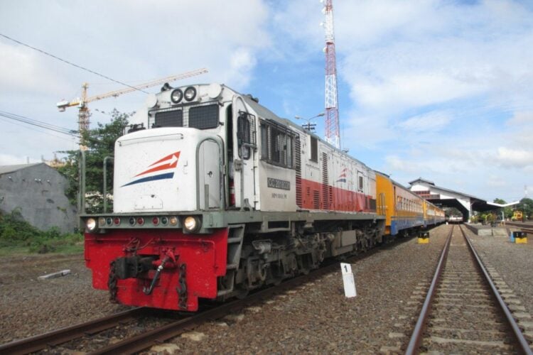 Stasiun Pekalongan, Fasilitas Publik yang Seharusnya Wajib Disyukuri dan Dibanggakan Warga Pekalongan