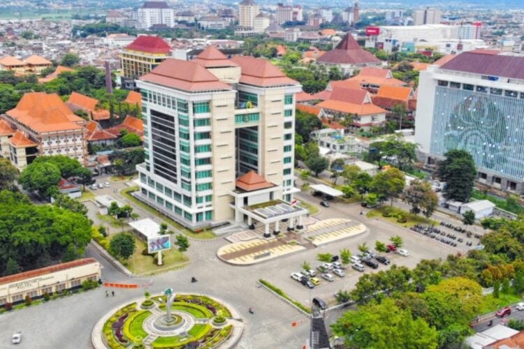 4 Pertanyaan yang Sebaiknya Nggak Ditanyakan kepada Mahasiswa Universitas Negeri Malang (UM) karena Bikin Emosi