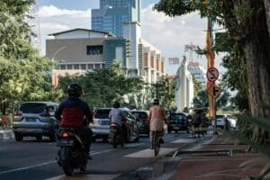 Surabaya Punya Tradisi Unik yang Jarang Diketahui Warganya Sendiri, Salah Satunya Tradisi Menangkal Petir di Musim Hujan