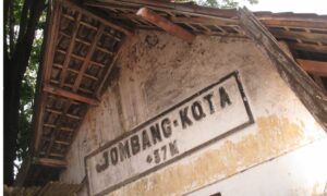 4 Pertanyaan yang Sebaiknya Jangan Ditanyakan ke Orang Jombang, Bikin Kesal!