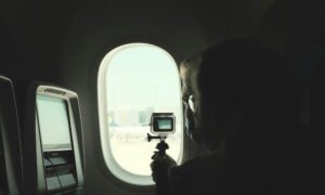 3 Dosa Travel Vlogger yang Sering Bikin Penonton Kecewa