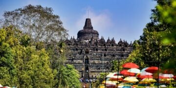 Alasan Orang Magelang Ogah Berwisata ke Candi Borobudur Mojok.co