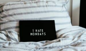 6 Cara Menyiasati Monday Blues, Bebas Penat di Senin Pagi 