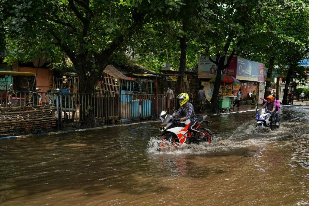 Pasar Lama, Daerah Paling Menyedihkan di Kabupaten Gresik Ketika Musim Hujan