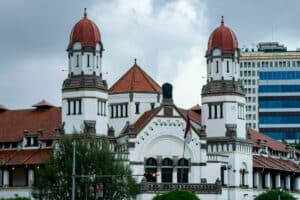 Semarang Jarang Masuk Daftar Kota yang Romantis, padahal Punya Banyak Modal untuk Jadi Kota (Paling) Romantis