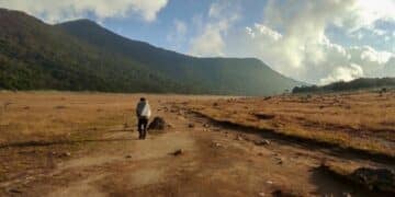 Alun-Alun Suryakencana, Alun-Alun yang Melanggar Kodrat