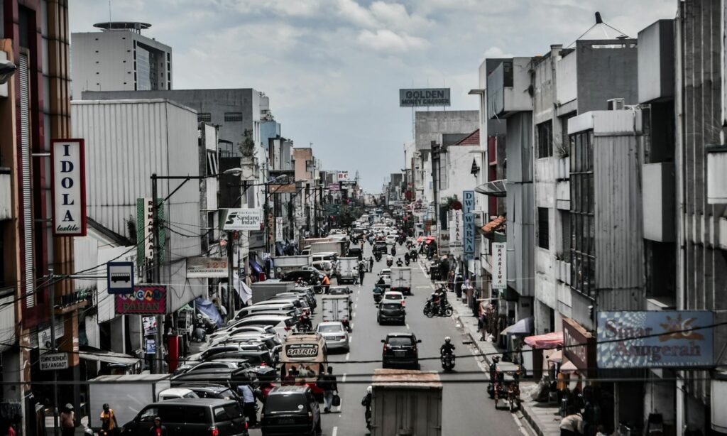 Kecamatan Bandung Wetan dan Bandung Kulon, Sama-sama Daerah Kota yang Nasibnya Jauh Berbeda Mojok.co