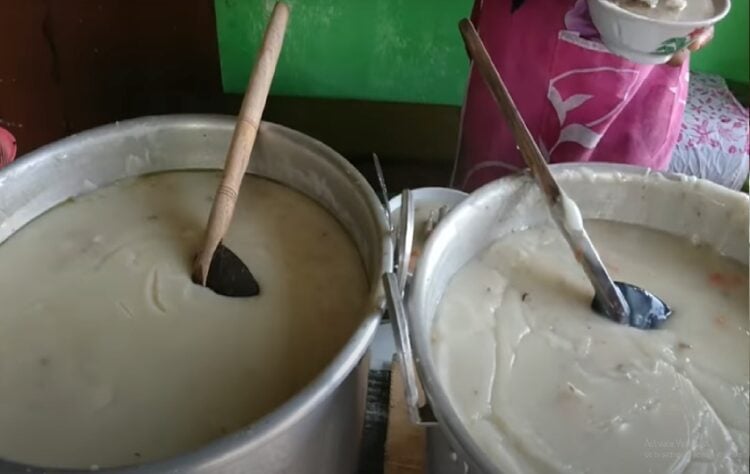 Bubur Blendrang Magelang, Kuliner Unik yang Perlu Diketahui Lebih Banyak Orang Mojok.co