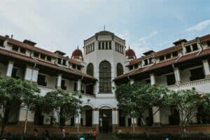 Orang Semarang Malas Main ke Lawang Sewu, Lebih Milih ke Bandungan yang Jelas Adem