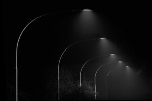 Jalan Pantura Lamongan Memang Suram, Kok Bisa Lampu Penerangan Jalannya Kalah Terang sama Lampu Motor Honda Revo Saya?