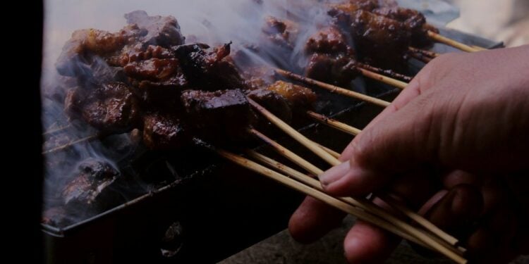 Sate Ayam Ponorogo Lebih Enak Mengalahkan Sate Ayam Madura