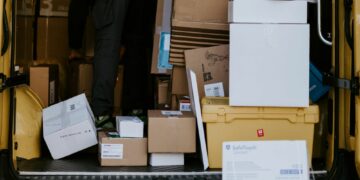 5 Aturan Tidak Tertulis COD Belanja Online, Pembeli Nggak Peka Tolong Camkan Ini Mojok.co