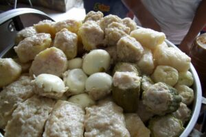 Betapa Meruginya Orang-orang yang Nggak Menyertakan Pare dalam Seporsi Siomay