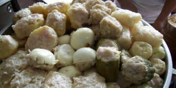 Betapa Meruginya Orang-orang yang Nggak Menyertakan Pare dalam Seporsi Siomay