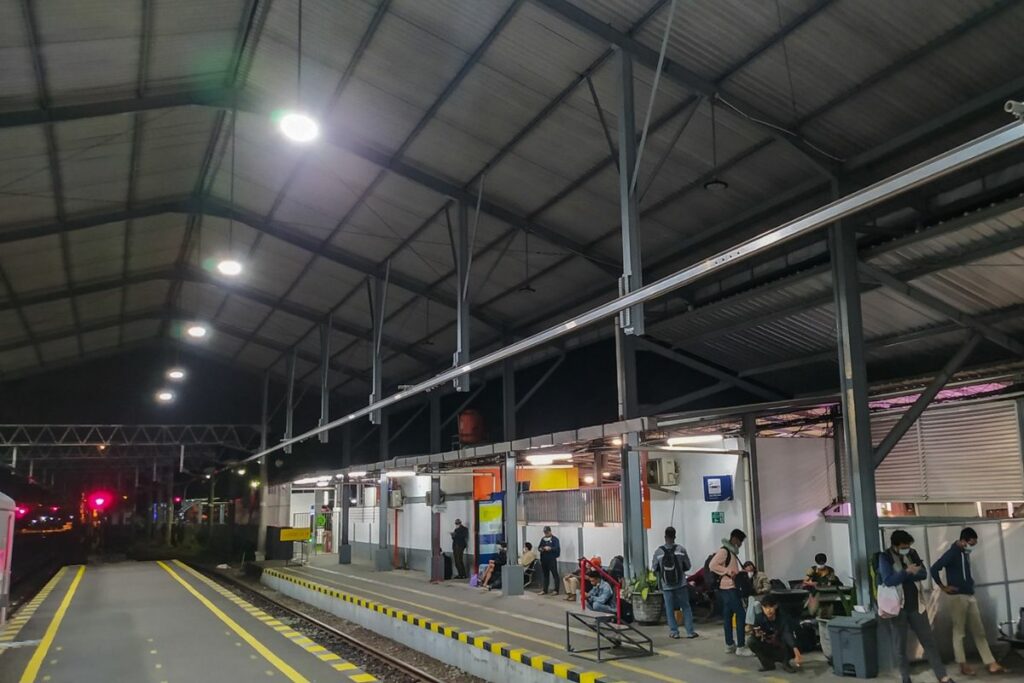 Membayangkan Apa yang Akan Terjadi jika Nggak Ada Stasiun Lempuyangan Jogja