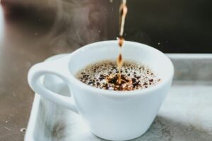 8 Rekomendasi Kopi Sachet yang Bikin Mata Melek Semalaman untuk Belajar, Kerja, Atau Melawan Oligarki