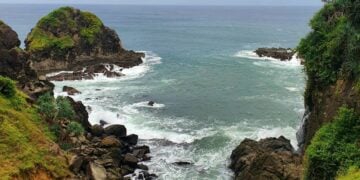 Bukit Pengilon Gunungkidul Memang Indah, tapi Mohon Maaf Saya Kapok Berkunjung ke Sana