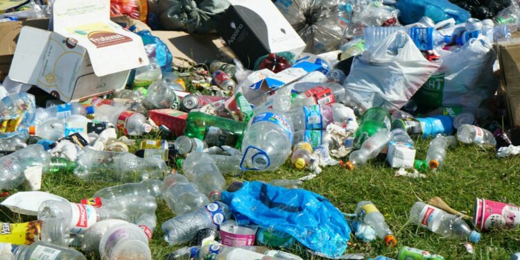 Kendal, Daerah Salah Urus yang Bakal Jadi Kota Sampah di Pantura Mojok.co