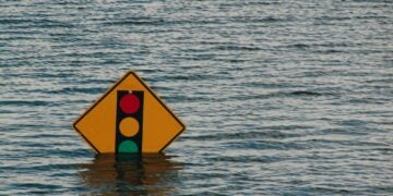 Banjir Kendal Persoalan yang Sudah Lama Ada dan Pemda Selalu Gagap Mengatasinya Mojok.co