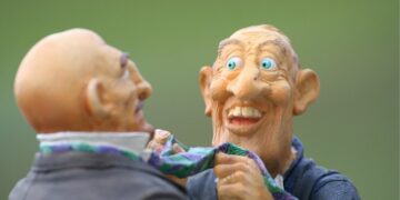 Perdebatan ASN vs Non-ASN, Perdebatan Paling Tidak Bermutu, padahal Semuanya Bisa Jadi Korban Efisiensi Anggaran!