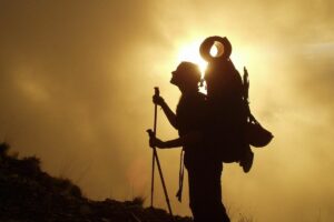 Film Horor Pendakian Gunung Bikin Ilmu Pendakian Gunung Seakan Nggak Ada Gunanya