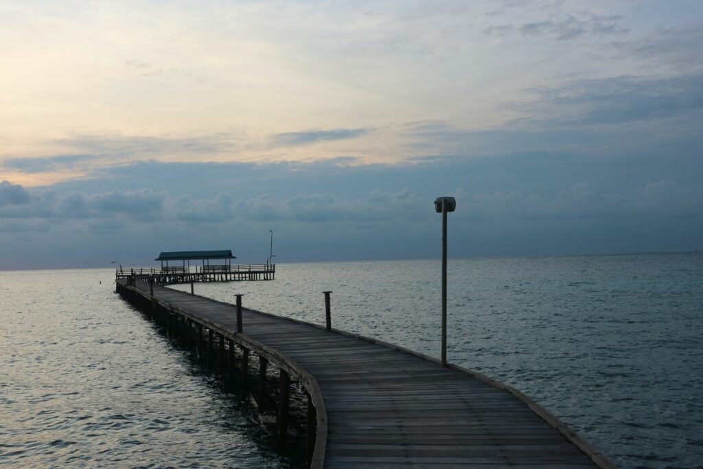 3 Alasan Mengapa Kepulauan Derawan Tidak Dilirik Wisatawan, padahal Keindahannya Tiada Lawan