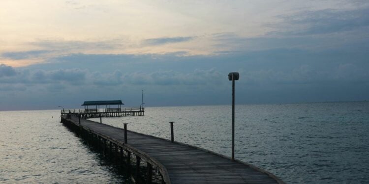 3 Alasan Mengapa Kepulauan Derawan Tidak Dilirik Wisatawan, padahal Keindahannya Tiada Lawan