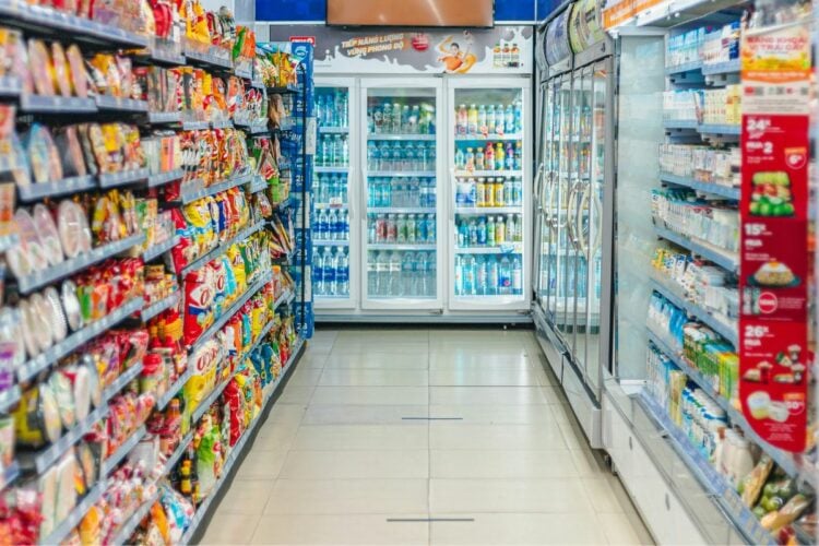 Membayangkan yang Terjadi jika Indomaret dan Alfamart Tidak Pernah Ada