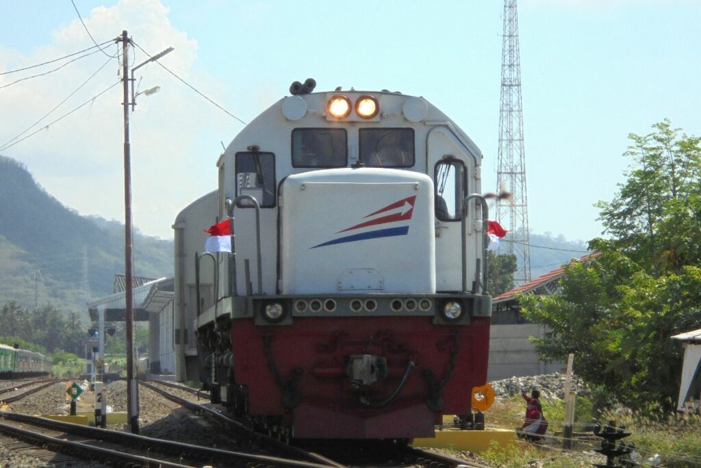 5 Tipe Penumpang Menyebalkan di KA Pandanwangi Jember-Banyuwangi
