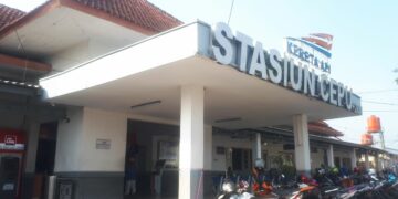 Membayangkan Apa yang Akan Terjadi jika Stasiun Cepu Blora Nggak Pernah Dibangun