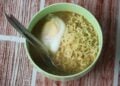 5 Varian Indomie yang Layak Dipertimbangkan Jadi Menu Buka Puasa Anak Kos