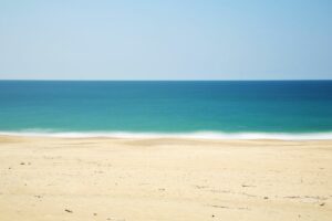 Pantai Delegan Gresik, Pantai Pasir Putih yang Nggak Akan Saya Kunjungi Lagi