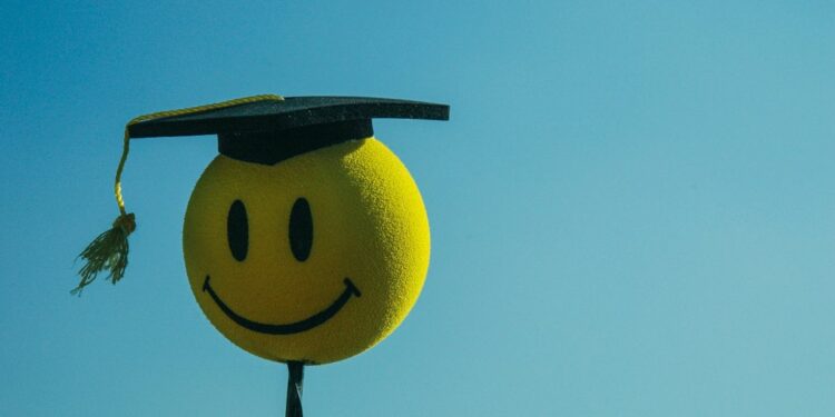 Menjadi Alumni UIN Itu Juga Beban, Terutama Jika Hidup di Desa