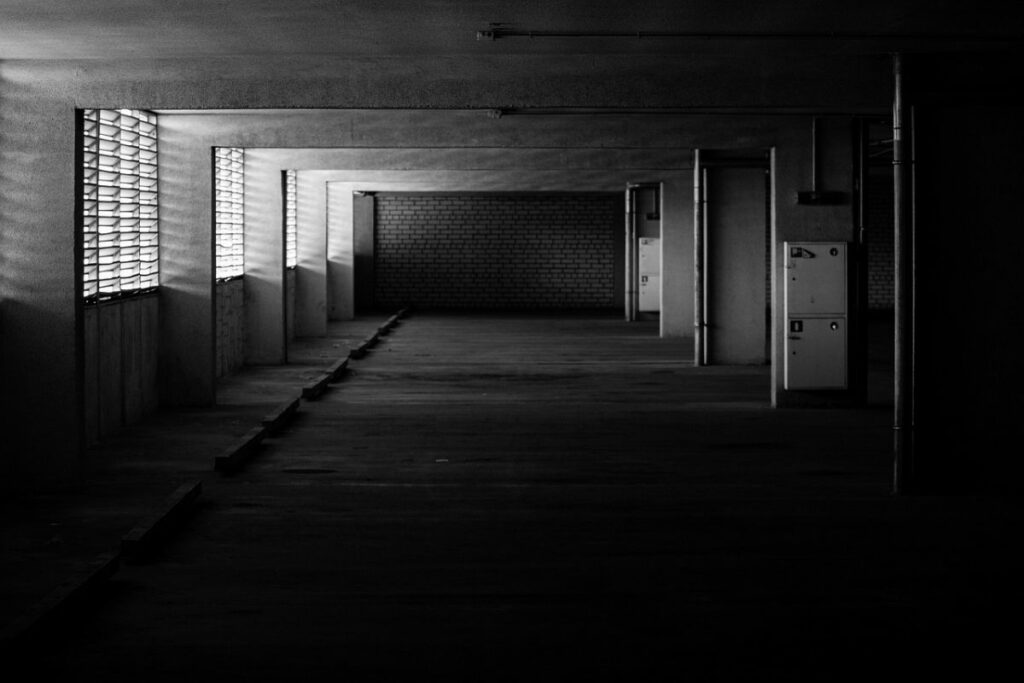 Kelakuan Menyebalkan Orang Parkir Motor di JCM yang Bikin Naik Darah!