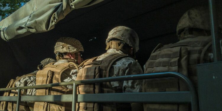 Rekomendasi Drama Korea dengan Latar Belakang Cerita Militer. Ada yang Menegangkan, Ada yang Penuh Romansa Mojok.co