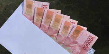 3 Alasan Kenapa Mahasiswa Jauh Lebih Pantas dan Harus Dikasih THR daripada Anak-anak