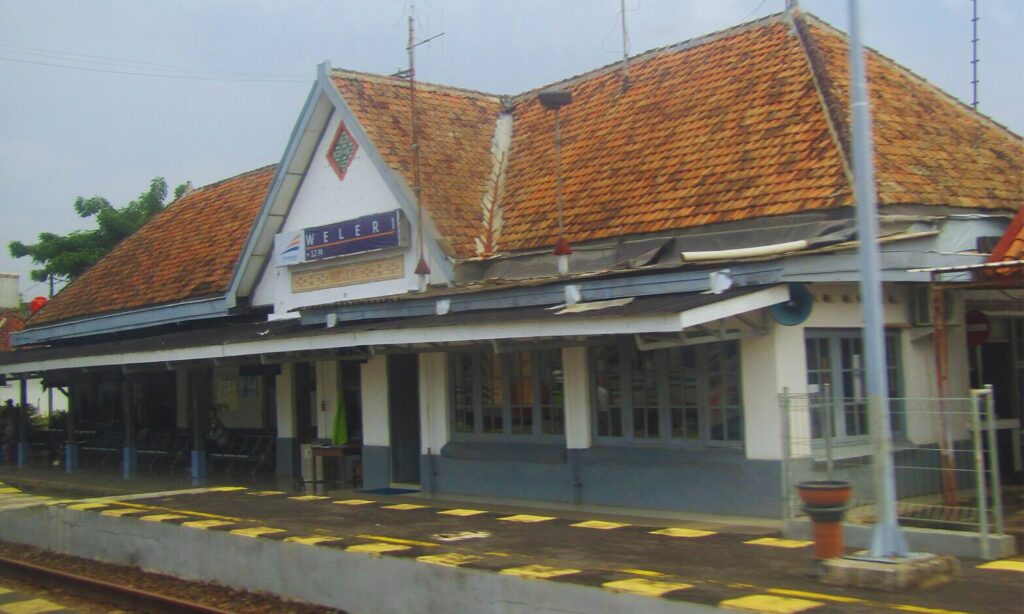 Membayangkan Stasiun Weleri Lenyap, Kendal Bakal Semakin Terasingkan Mojok.co
