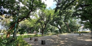 Kasta Tempat Melamun Terbaik di Tengah Hiruk Pikuk Jakarta Pusat Mojok.co