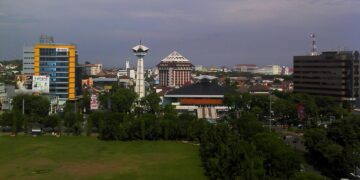 Membayangkan Betapa Malang Warga Semarang Seandainya Simpang Lima Tidak Pernah Ada Mojok.co